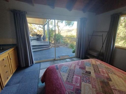 Highroost - Rural Escape Bed & Breakfast *