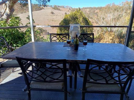 Highroost - Rural Escape Bed & Breakfast *